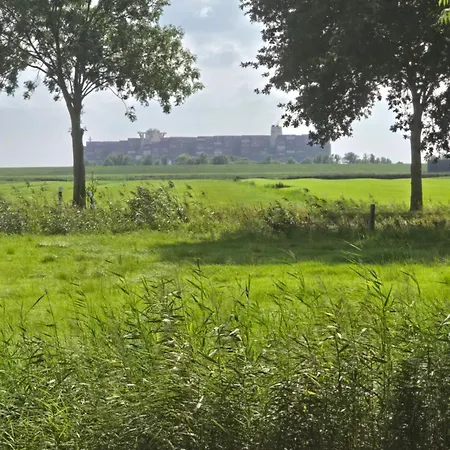 Gaestekate - 280qm, Sauna, Kamin, Garten, 4 Hunde, An Der Elbe *